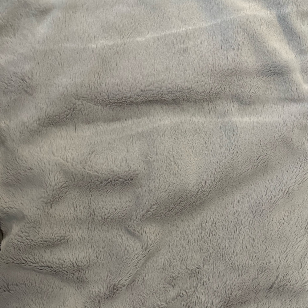 Scandia Home Gray Blanket Soft Textured throw! New with tags!